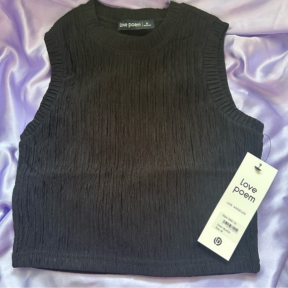 Love Poem Black Crinkled Plissé Lounge Set | Size M (NWT) - Picture 8 of 9